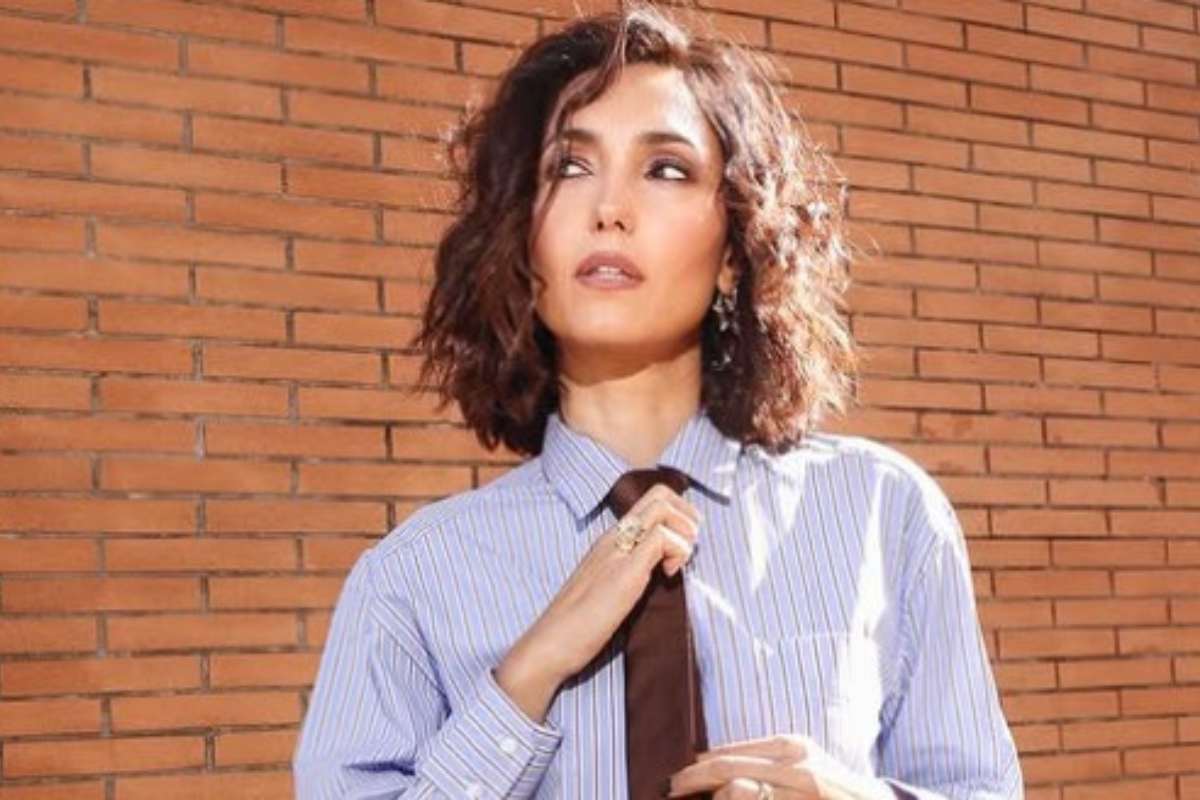 Il look di Caterina Balivo detta moda