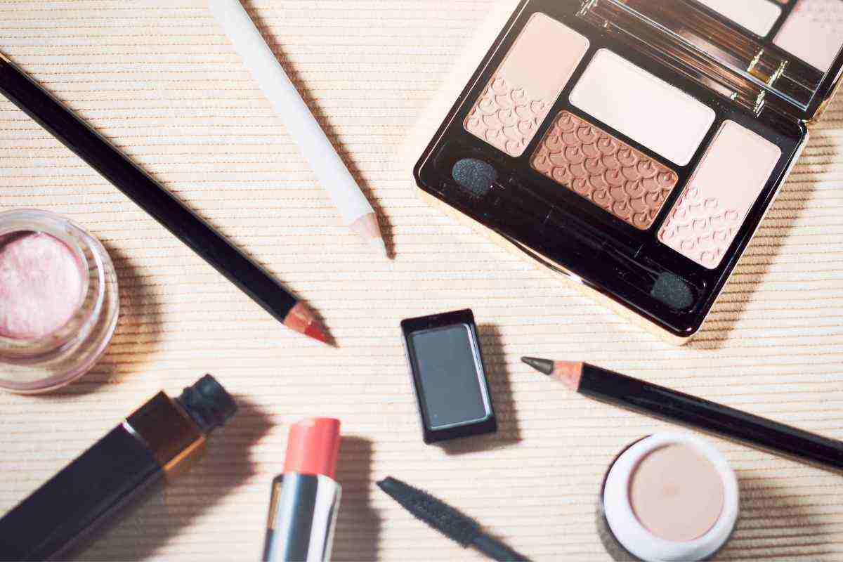 trucchi da buttare perché pericolosi