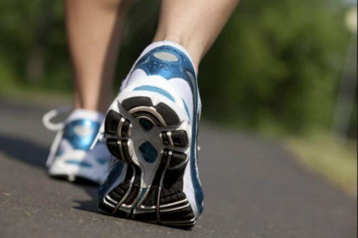 Questo metodo, rilanciato negli ultimi anni grazie alla viralità sui social, si basa su una routine semplice ma strutturata