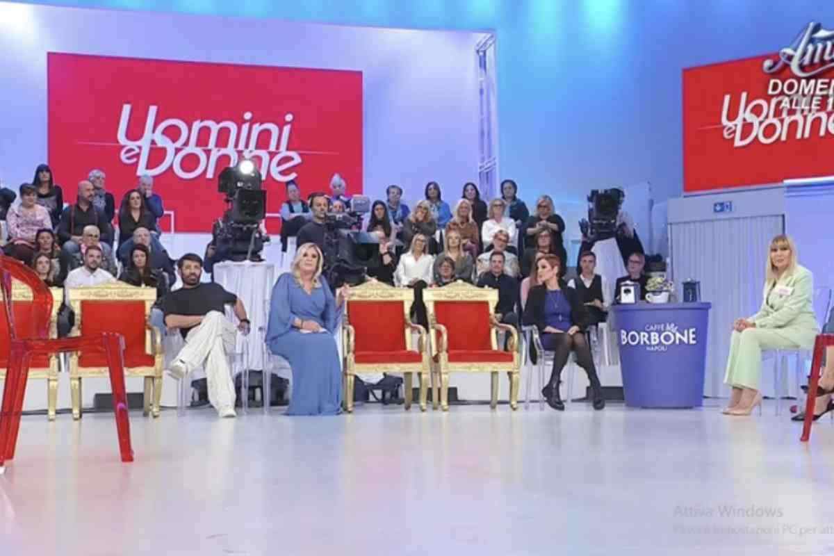 La registrazione ha raggiunto il suo apice di caos con Sara Gaudenzi, protagonista di un episodio particolarmente turbolento.